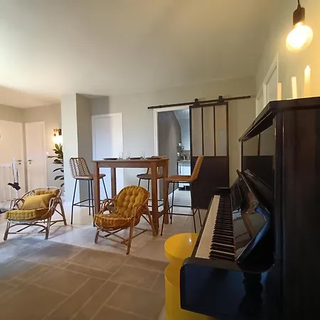 Confort Apartament Laval (Mayenne)