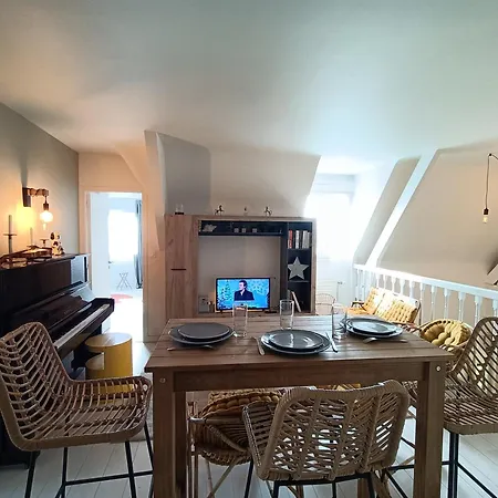 Confort Apartament Laval (Mayenne)